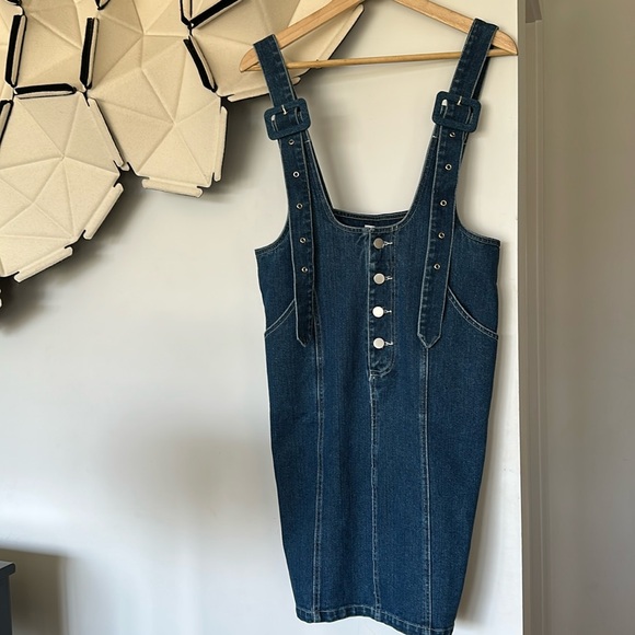 cloud ten Dresses & Skirts - NWT cloud ten brand denim jumper dress medium